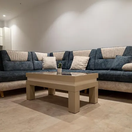 Apartment Aedna Vlore